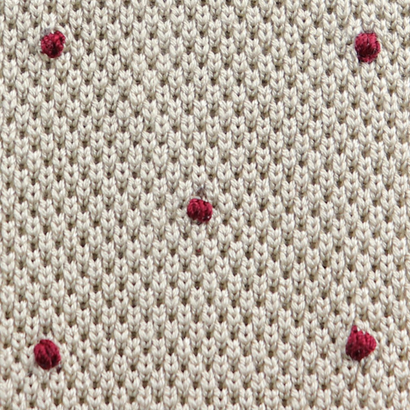 Cravatta a maglia crema con pois borgogna