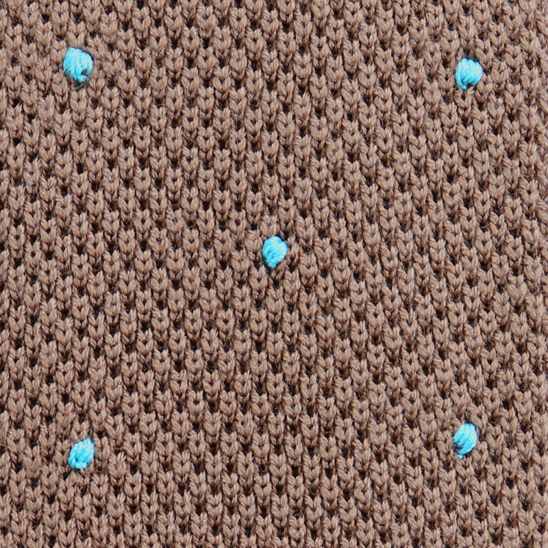 Cravatta a maglia tortora con pois turchesi