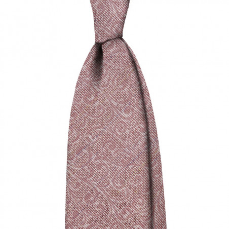 Pink paisley grenadine tone on tone
