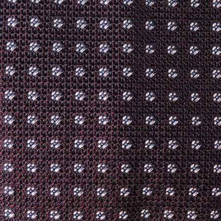 Micro-disegno 7 pieghe bianco su garza borgogna Micro-disegno 7 pieghe bianco su garza borgogna