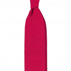 Bright pink silk knitted tie