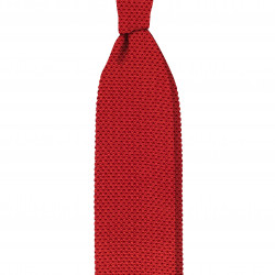 Red silk knitted tie