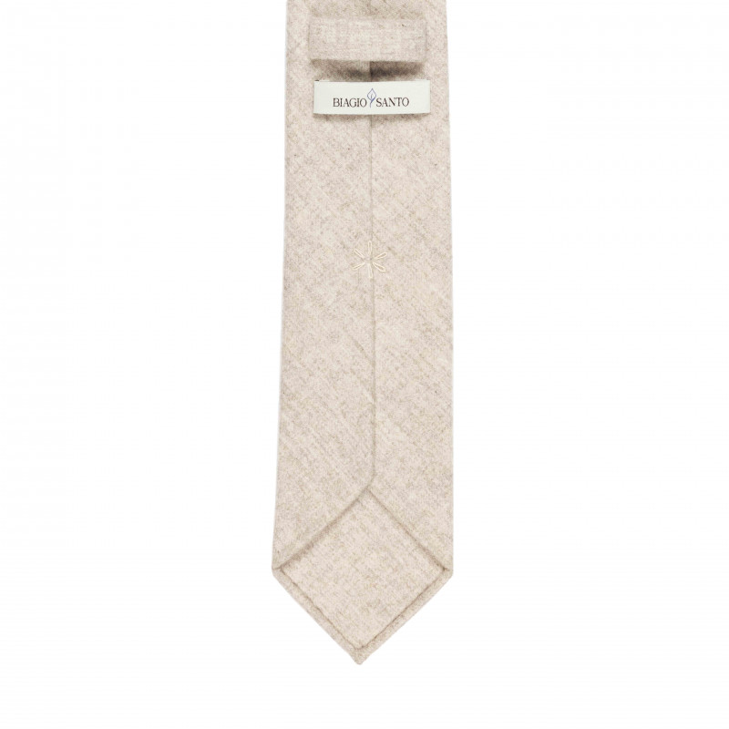 Cravatta 3 pieghe sfoderata in lana... Cravatta 3 pieghe sfoderata in lana...