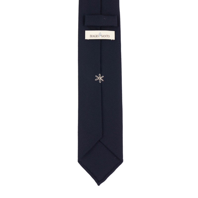 Solid 3 folds 100% wool tie - navy Solid 3 folds 100% wool tie - navy
