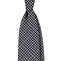 Checked wool 3 folds...