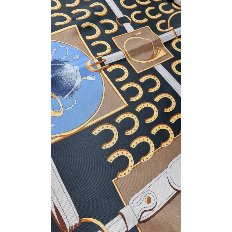Silk neck foulard 70 x 70 horsy-...