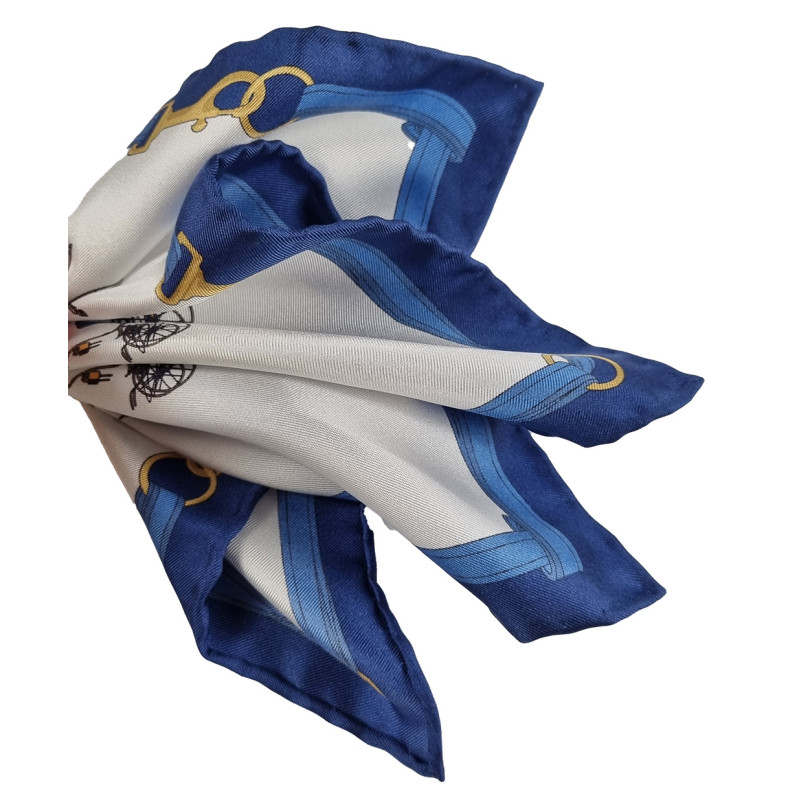 Pochette in seta stampata con motivo...