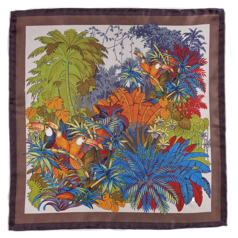 Tucan motif printed silk pocket...