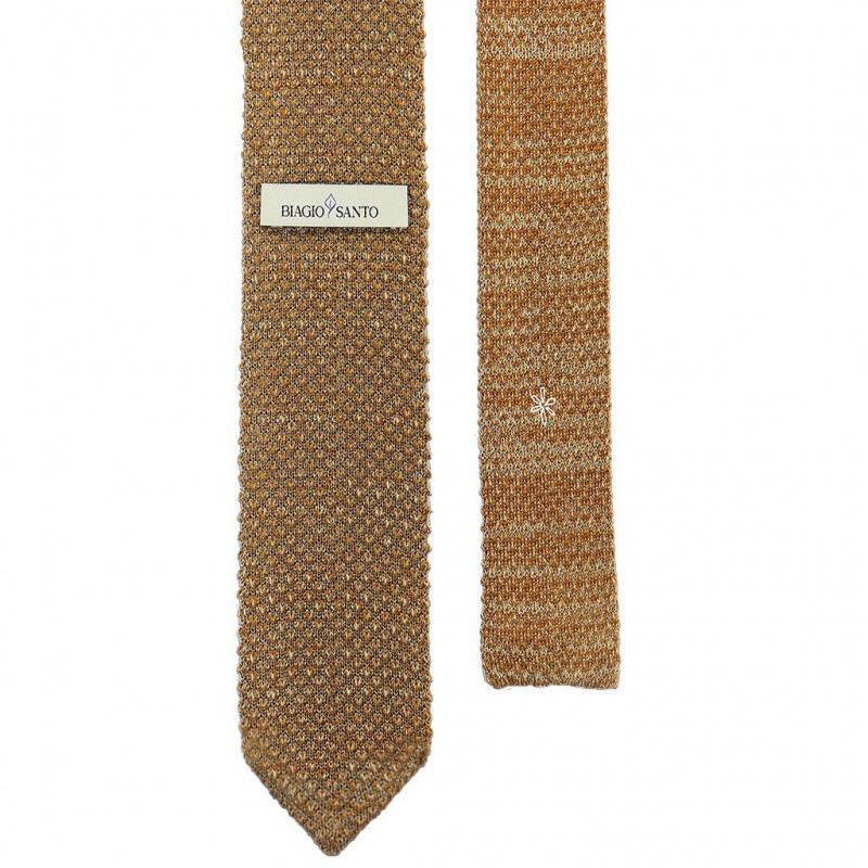Camel melange V-knitted tie Camel melange V-knitted tie