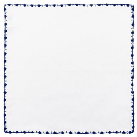 Pochette blu scuro con uncinetto ad archi