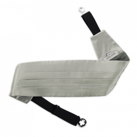 Silver cummerbund
