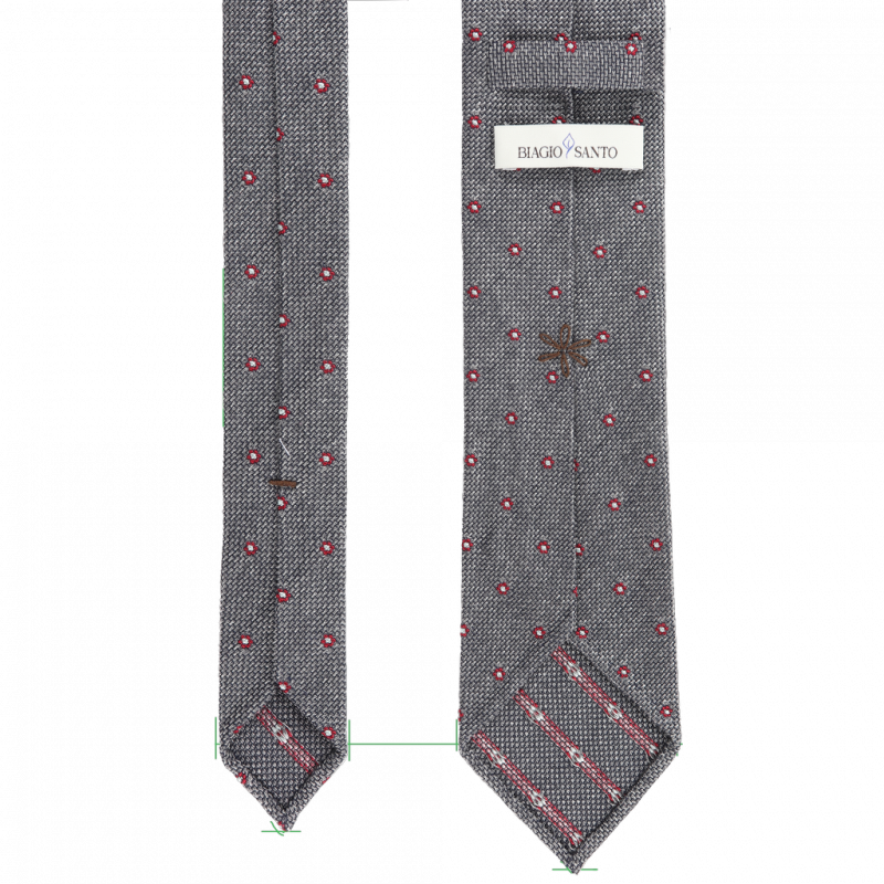Grenadine flower grey