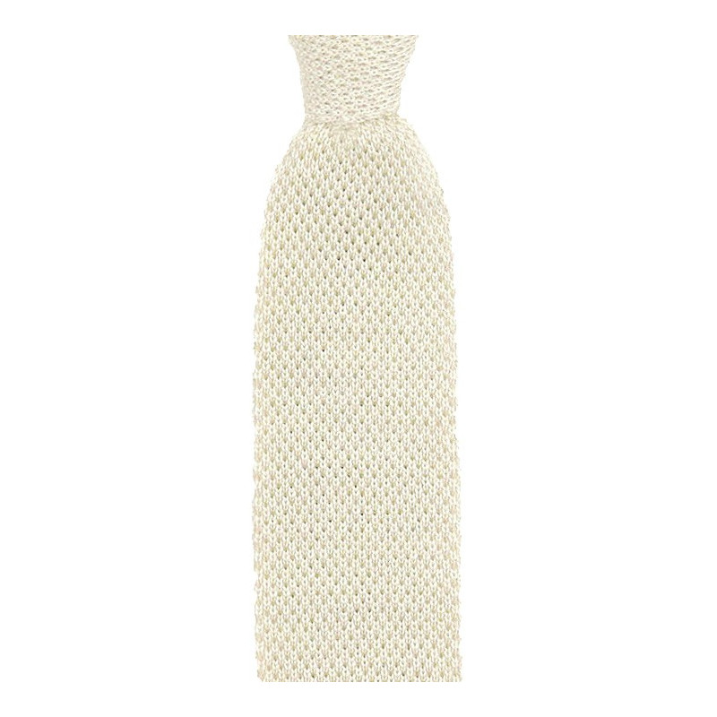 Light beige knitted tie