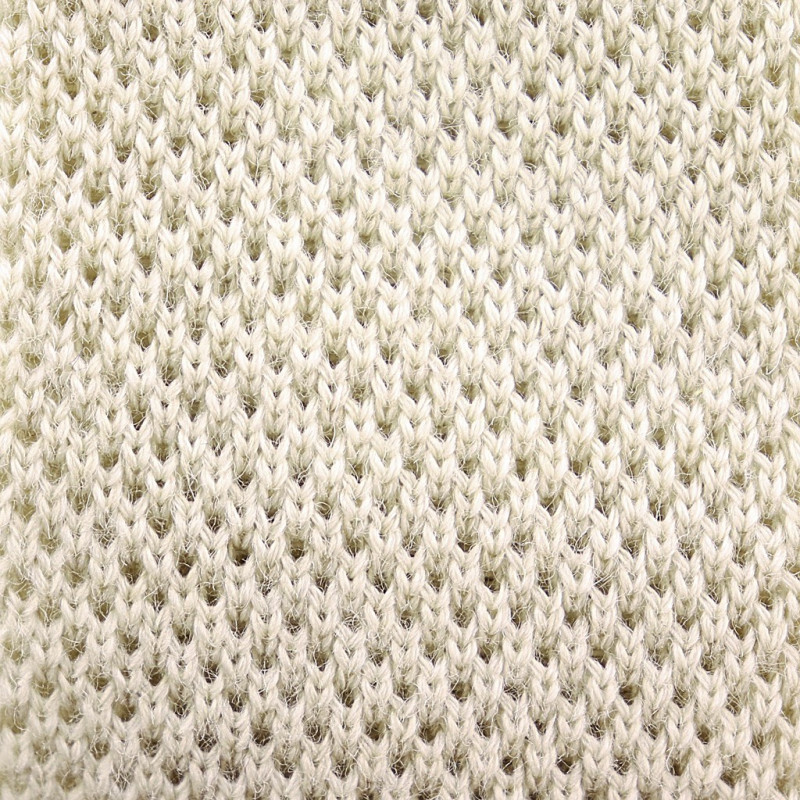Light beige knitted tie