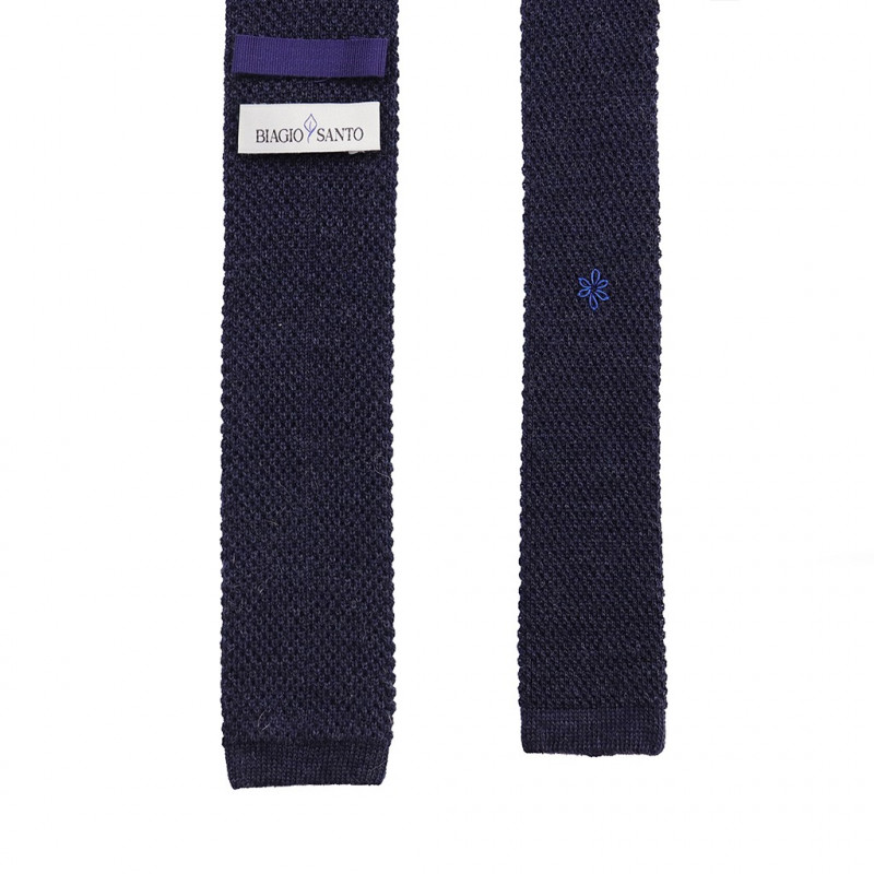 Cravatta a maglia navy Cravatta a maglia navy