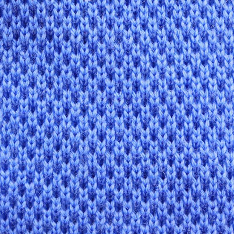 Cravatta a maglia celeste Cravatta a maglia celeste